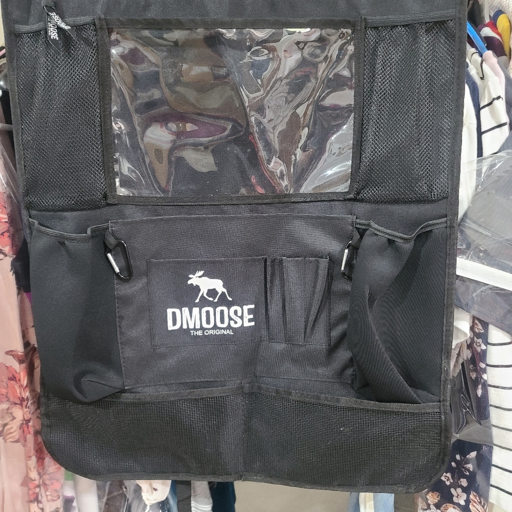 DMoose child's organizer